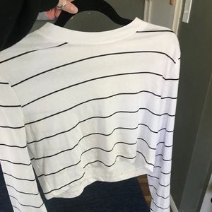 black+ white stripped crop top